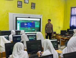 Polres Luwu Edukasi 49 Pelajar SMKN 2 Luwu, Bekali Generasi Muda Pahami Artificial Intelligence dan Kejahatan Siber