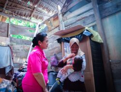 Bhayangkari Peduli, Kapolres dan Ketua Bhayangkari Cabang Luwu Sambangi Warga yang Membutuhkan